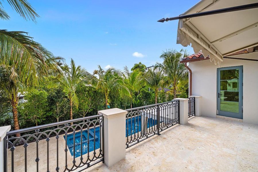 28 - Primary Terrace