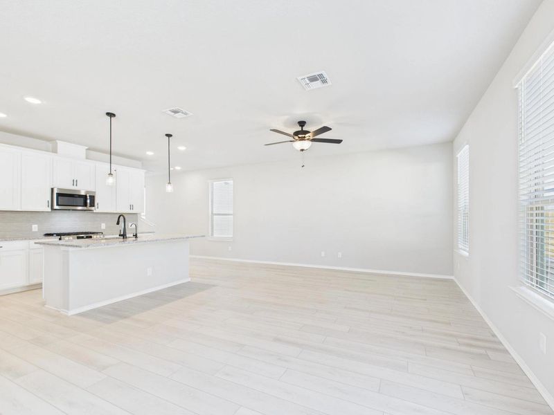 Representative unfurnished interior of a home built from the The Charlotte A by Davidson Homes LLC in Cedar Heights, San Antonio (Image 15).