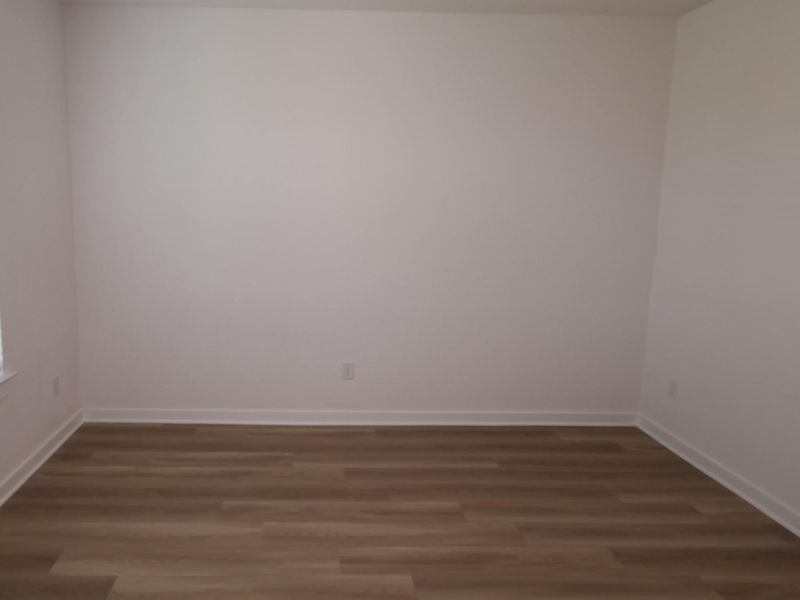 Spacious, unfurnished interior of a new home in Summerview, Fulshear (Image 28). Spacious, unfurnished interior of a new home in Summerview, Fulshear (Image 28).