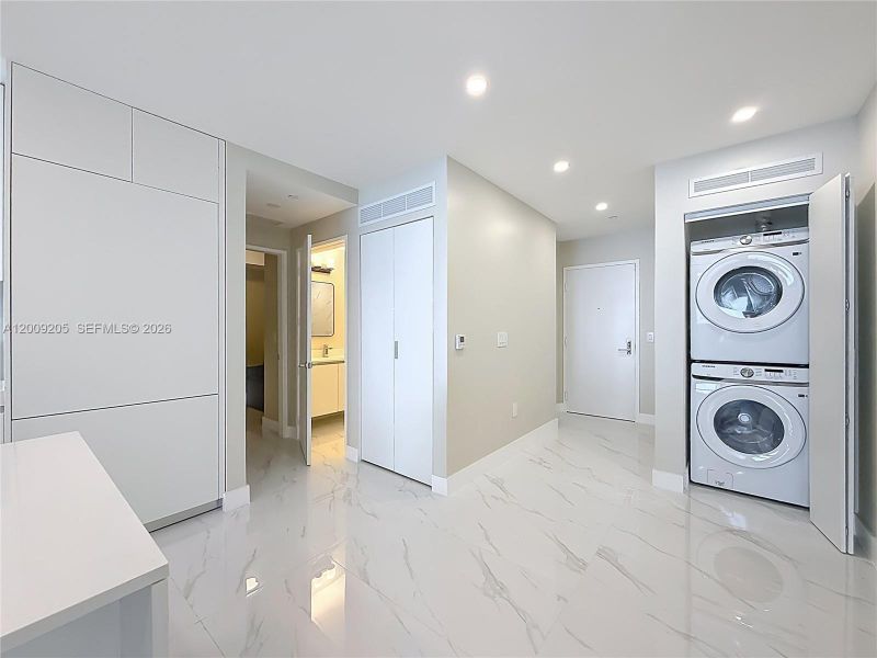 Image 55 of a home in .