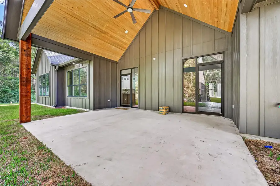 Exterior details and patio area of a home in , Plantersville (Image 30).