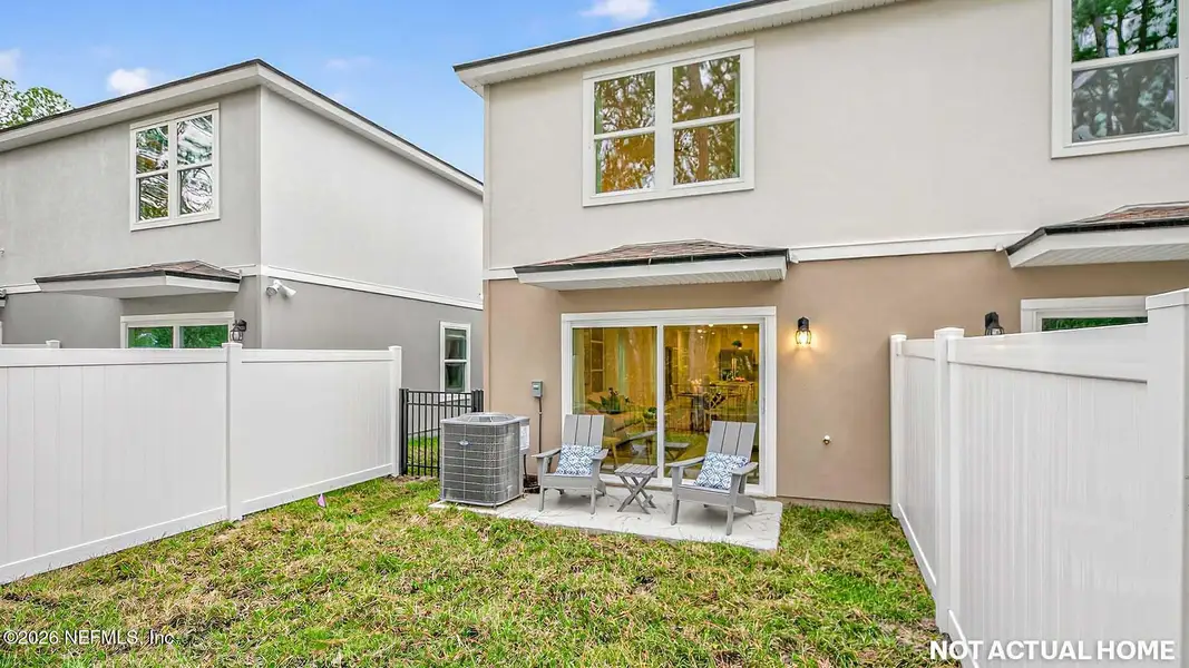 Exterior details and patio area of a home in Hansen Creek, Jacksonville (Image 2).
