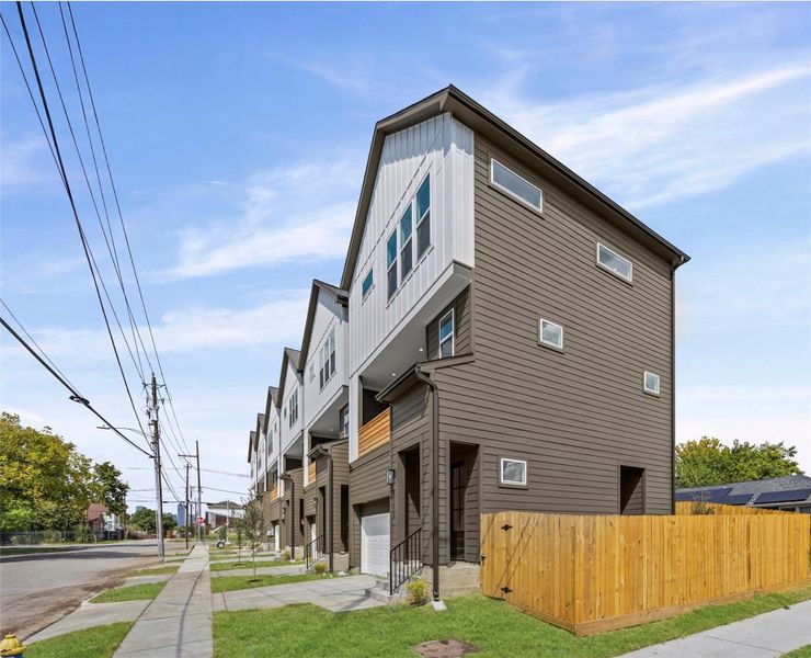 Image 40 of a home in . Image 40 of a home in .