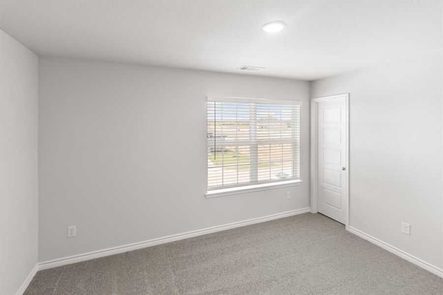 Spacious, unfurnished interior of a new home in Retreat at Fossil Creek, Fort Worth (Image 12). Spacious, unfurnished interior of a new home in Retreat at Fossil Creek, Fort Worth (Image 12).
