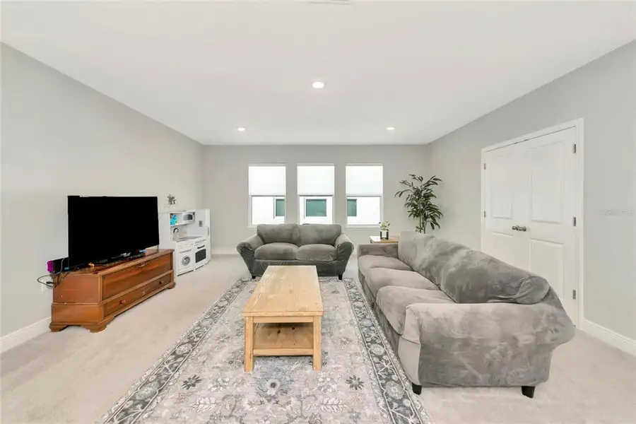 Furnished interior view inside a new home in , Apollo Beach (Image 11).