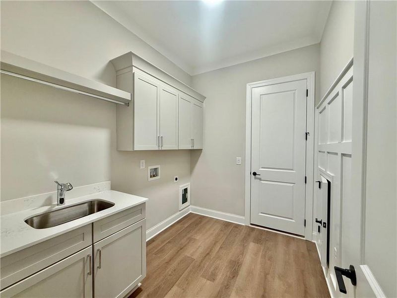 Furnished interior view inside a new home in , Waleska (Image 5).