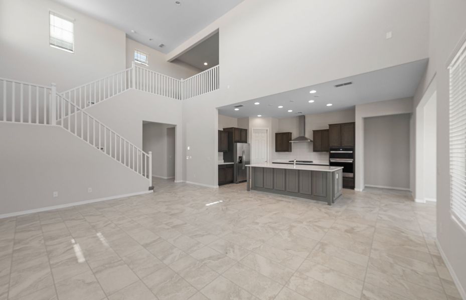 Spacious, unfurnished interior of a new home in Visara, Surprise (Image 30).