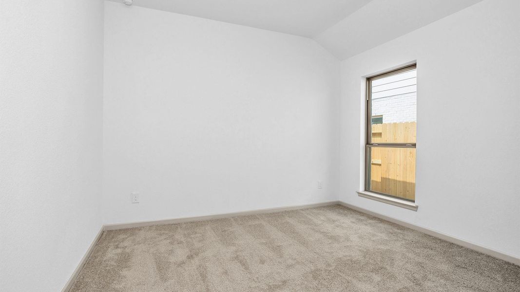 Spacious, unfurnished interior of a new home in Candela, Richmond (Image 7).