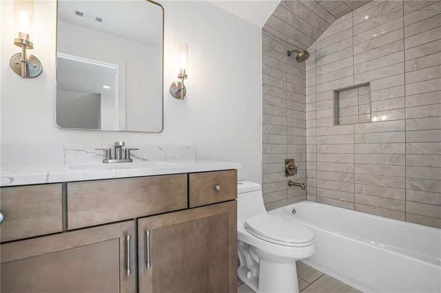 Furnished interior view inside a new home in , Alpharetta (Image 24).