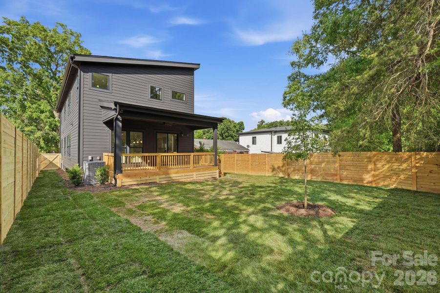 Exterior details and patio area of a home in , Charlotte (Image 26).