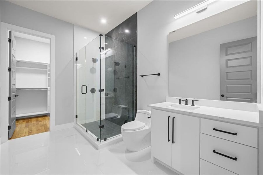 Furnished interior view inside a new home in , Alpharetta (Image 28).