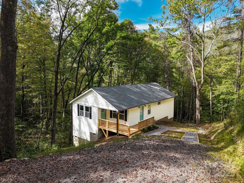 Image 37 of a home in .