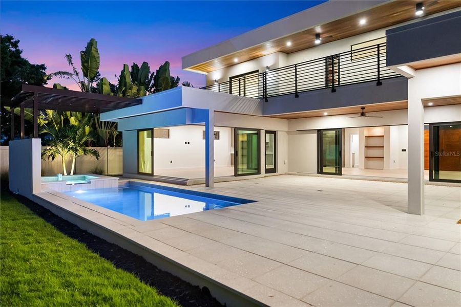 Community amenities in , Sarasota (Image 61).