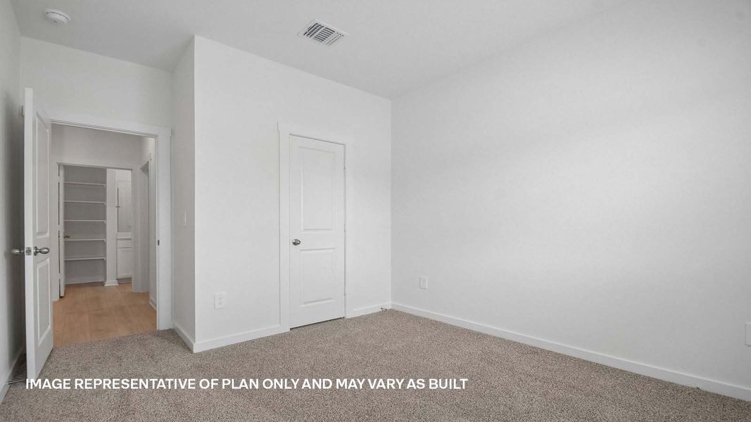 Spacious, unfurnished interior of a new home in Valverde, Bastrop (Image 28).