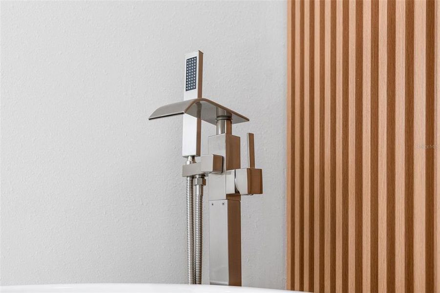 Furnished interior view inside a new home in , Ocala (Image 9).