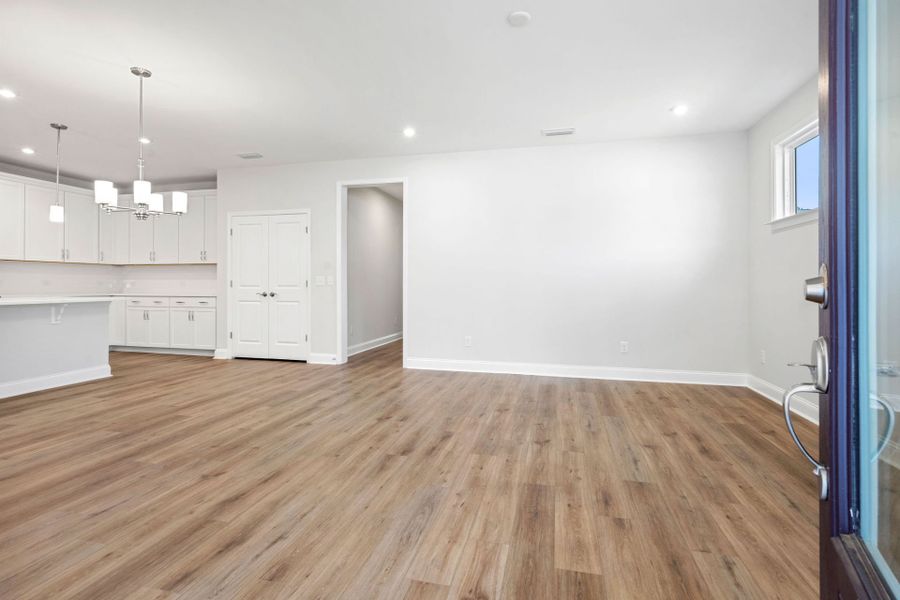 Spacious, unfurnished interior of a new home in Sun City Hilton Head, Bluffton (Image 20). Spacious, unfurnished interior of a new home in Sun City Hilton Head, Bluffton (Image 20).