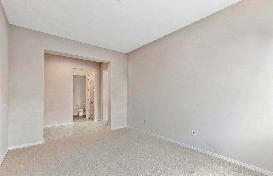 Spacious, unfurnished interior of a new home in Vistoso Canyon Estates, Oro Valley (Image 20).