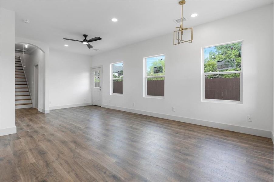 Spacious, unfurnished interior of a new home in , Dallas (Image 16). Spacious, unfurnished interior of a new home in , Dallas (Image 16).