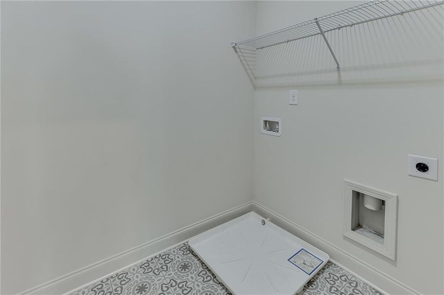Spacious, unfurnished interior of a new home in , Jefferson (Image 20).
