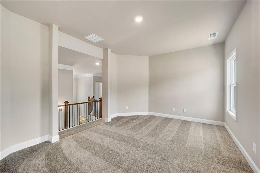 Spacious, unfurnished interior of a new home in Hidden Fields, Hoschton (Image 40).