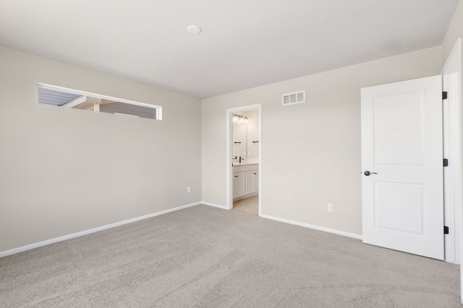 Spacious, unfurnished interior of a new home in Windler, Aurora (Image 14). Spacious, unfurnished interior of a new home in Windler, Aurora (Image 14).