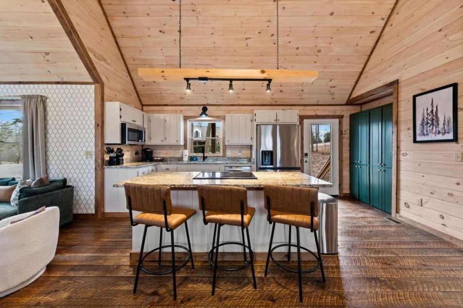 Community amenities in , Blue Ridge (Image 41).