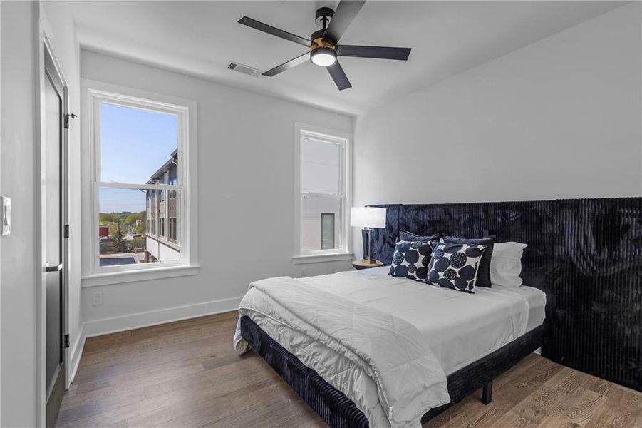 Furnished interior view inside a new home in , Atlanta (Image 33).