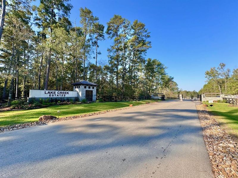 Gorgeous Gated Community of Lake Creek Estates