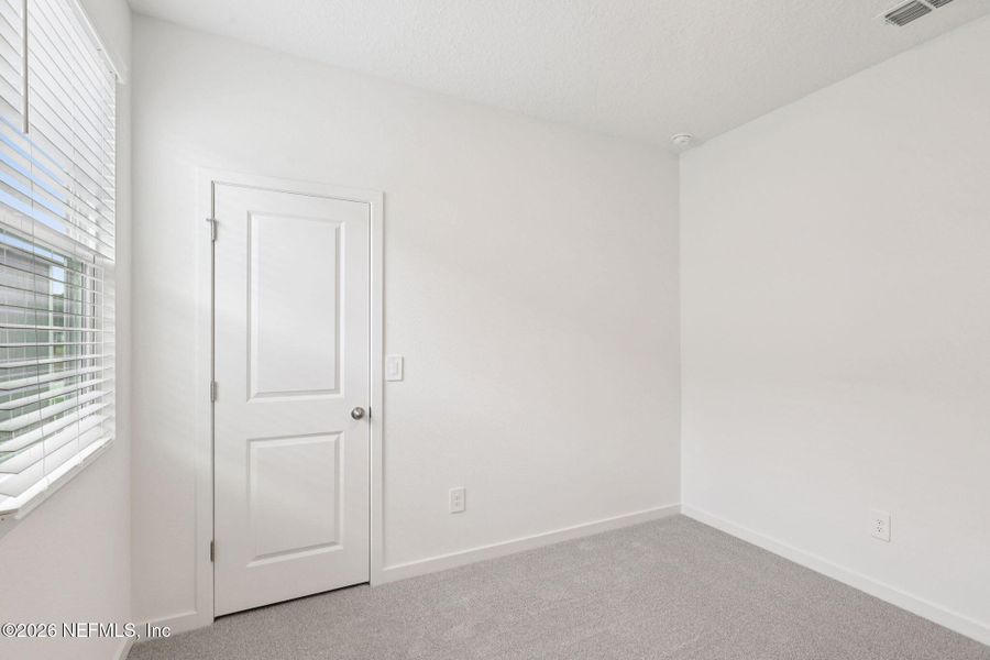 Spacious, unfurnished interior of a new home in Azalea Creek, Jacksonville (Image 16). Spacious, unfurnished interior of a new home in Azalea Creek, Jacksonville (Image 16).