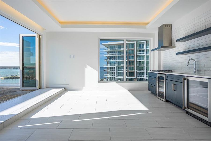 Condo located in Clearwater, FL showcasing its design and architecture (Image 47). Condo located in Clearwater, FL showcasing its design and architecture (Image 47).