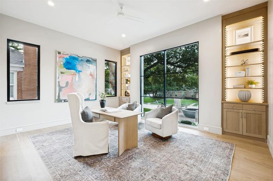 Furnished interior view inside a new home in , Dallas (Image 13).