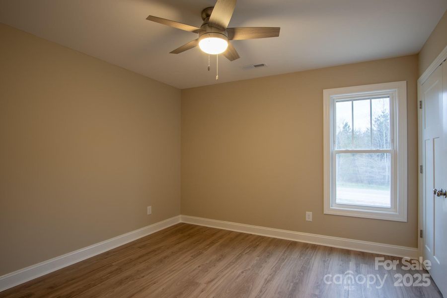 Spacious, unfurnished interior of a new home in , Lincolnton (Image 18).