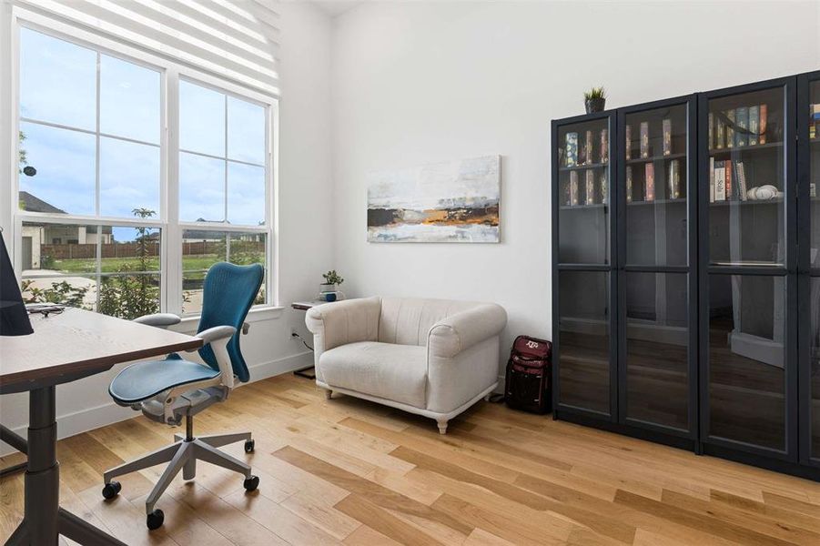Furnished interior view inside a new home in , Rockwall (Image 34).