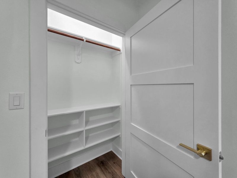 Image 37 of a home in .