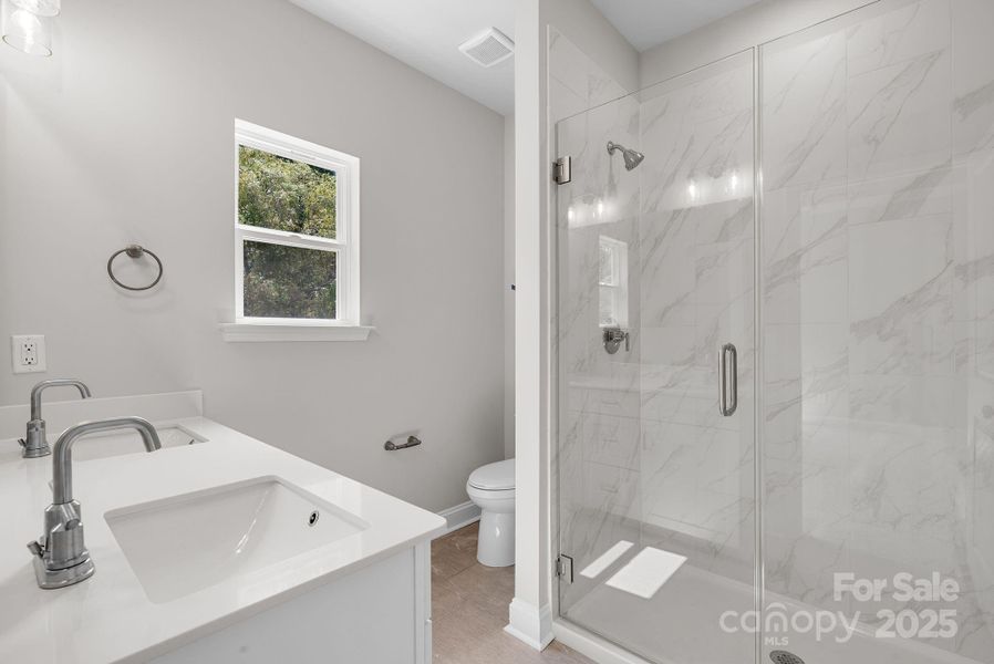 Furnished interior view inside a new home in , Asheville (Image 5).
