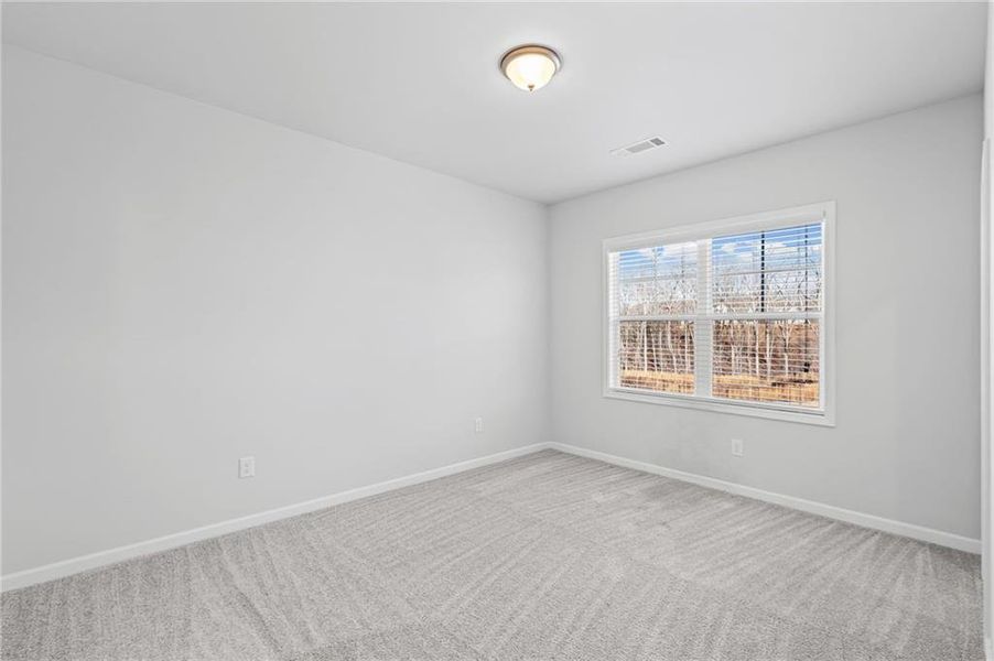 Spacious, unfurnished interior of a new home in Overlook at Marina Bay, Gainesville (Image 23).