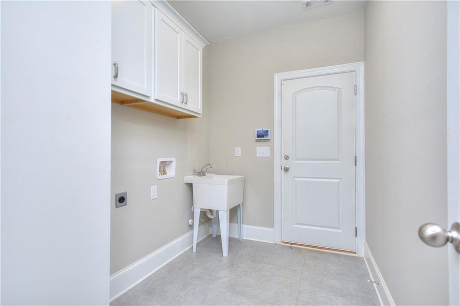 Furnished interior view inside a new home in , Conyers (Image 12). Furnished interior view inside a new home in , Conyers (Image 12).