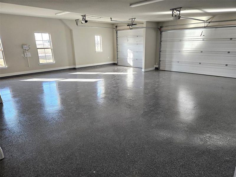 Spacious, unfurnished interior of a new home in , Van Alstyne (Image 15).