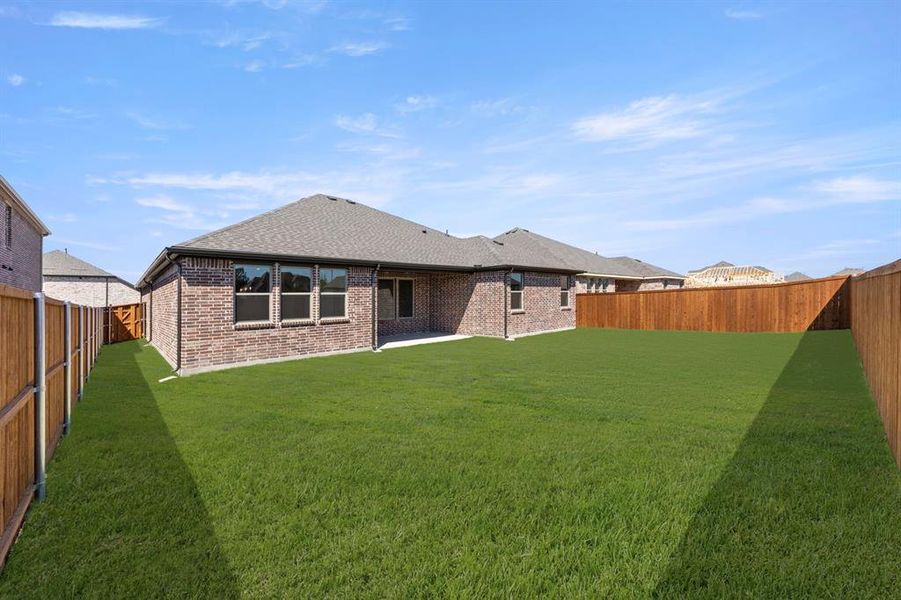 27. 1322 Parkdale - Back (2) 27. 1322 Parkdale - Back (2)