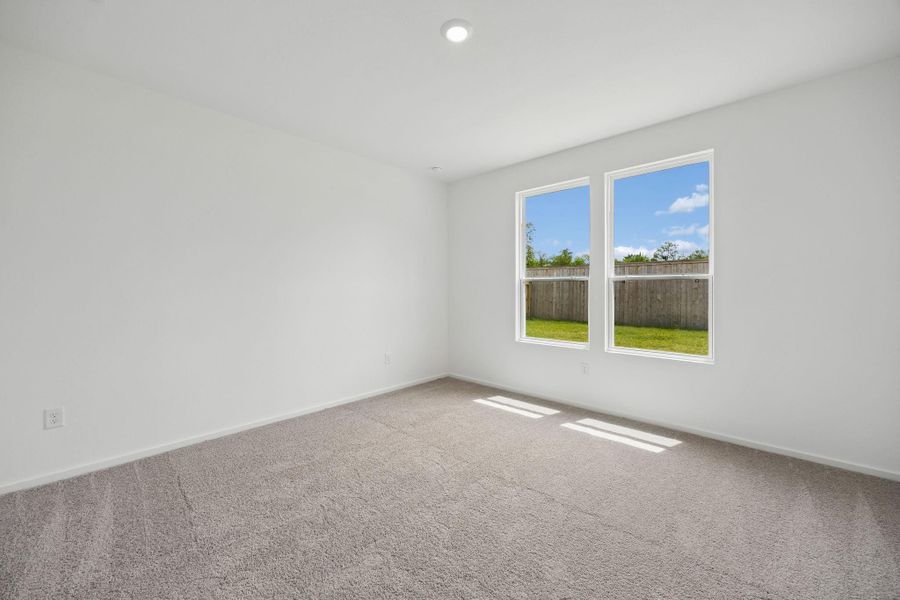 Spacious, unfurnished interior of a new home in Windcress, Cove (Image 15).