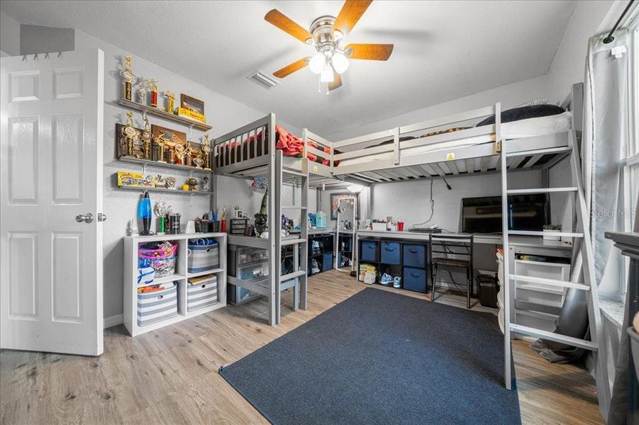 Furnished interior view inside a new home in , Ocala (Image 12).