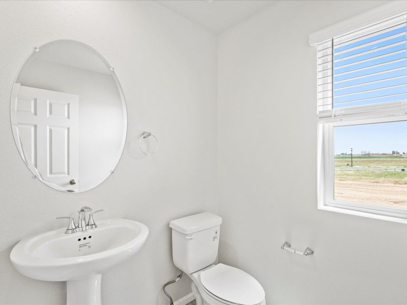 Furnished interior view inside a new home in Lake Bluff, Greeley (Image 8).