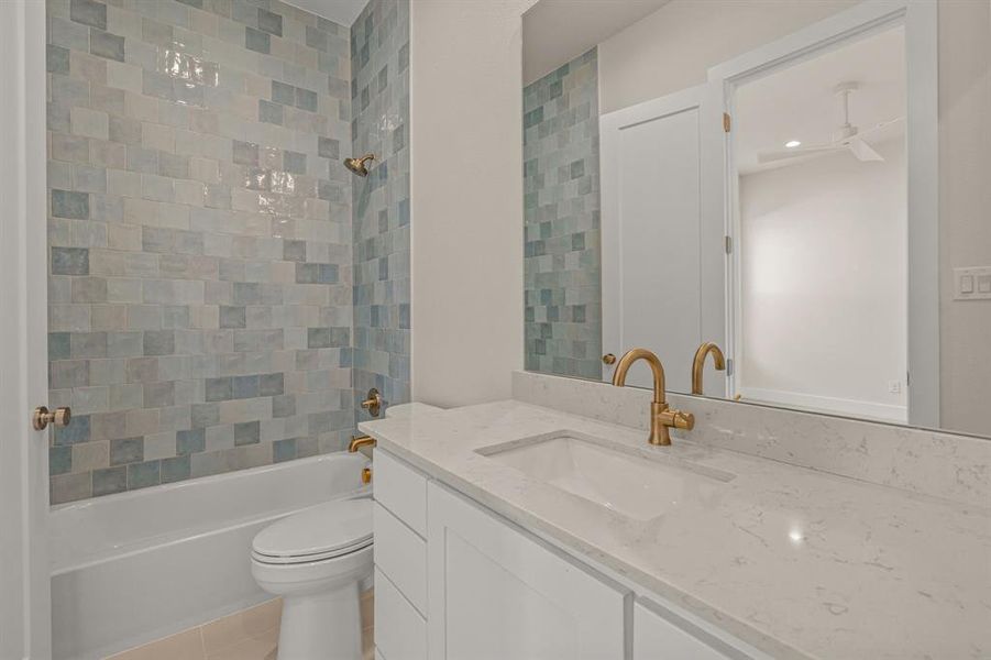 Furnished interior view inside a new home in The Grove, North Richland Hills (Image 10).