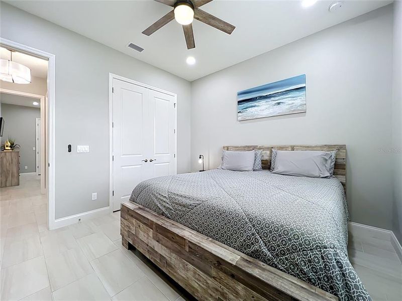 Furnished interior view inside a new home in The Reserve at Victoria, Deland (Image 59). Furnished interior view inside a new home in The Reserve at Victoria, Deland (Image 59).