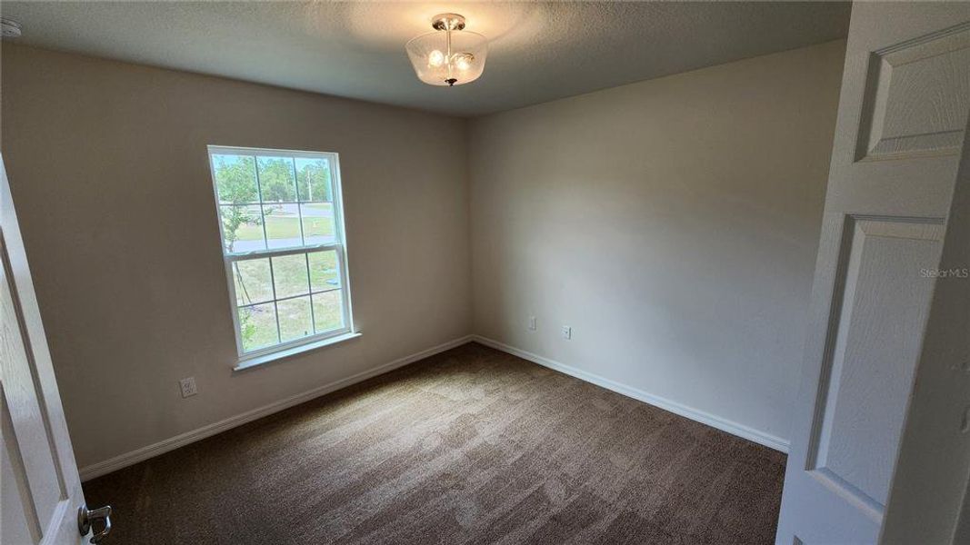 Spacious, unfurnished interior of a new home in , Dunnellon (Image 19).