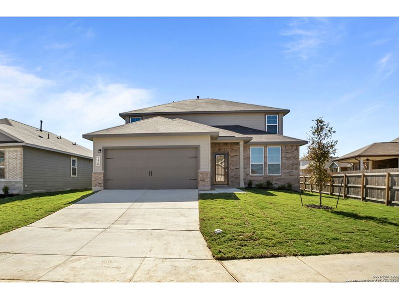 Image 36 of a home in Horizon Pointe. Image 36 of a home in Horizon Pointe.