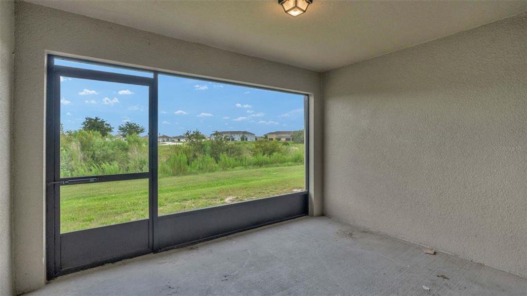 screened in patio