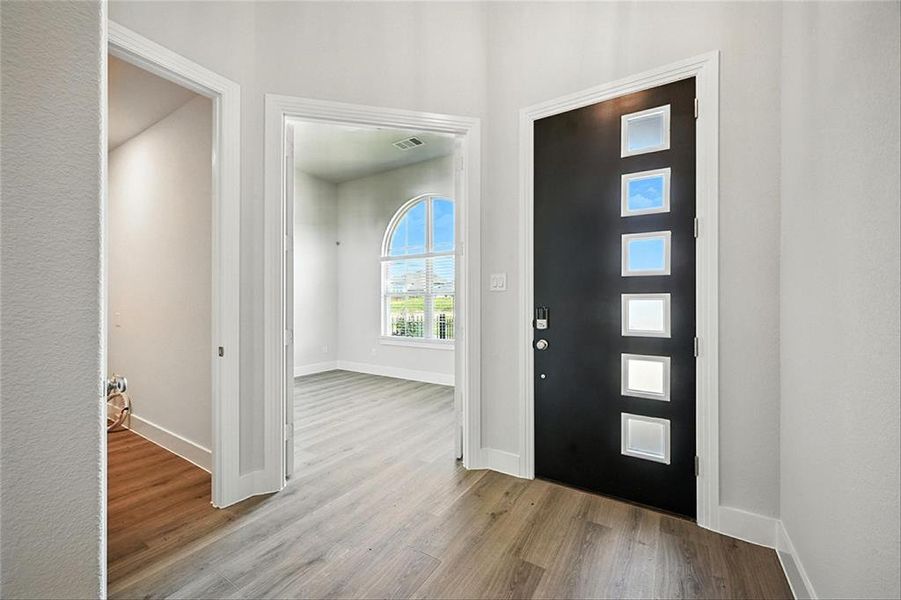 Spacious, unfurnished interior of a new home in The Parks at Wilson Creek: 50ft. lots, Celina (Image 19). Spacious, unfurnished interior of a new home in The Parks at Wilson Creek: 50ft. lots, Celina (Image 19).