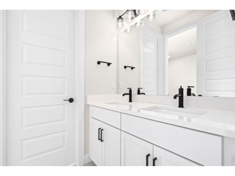 Image 14 of a home in .