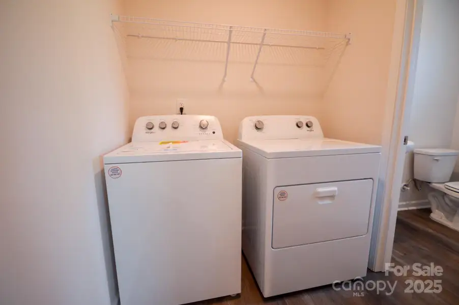 Image 18 of a home in Aberdeen Place.